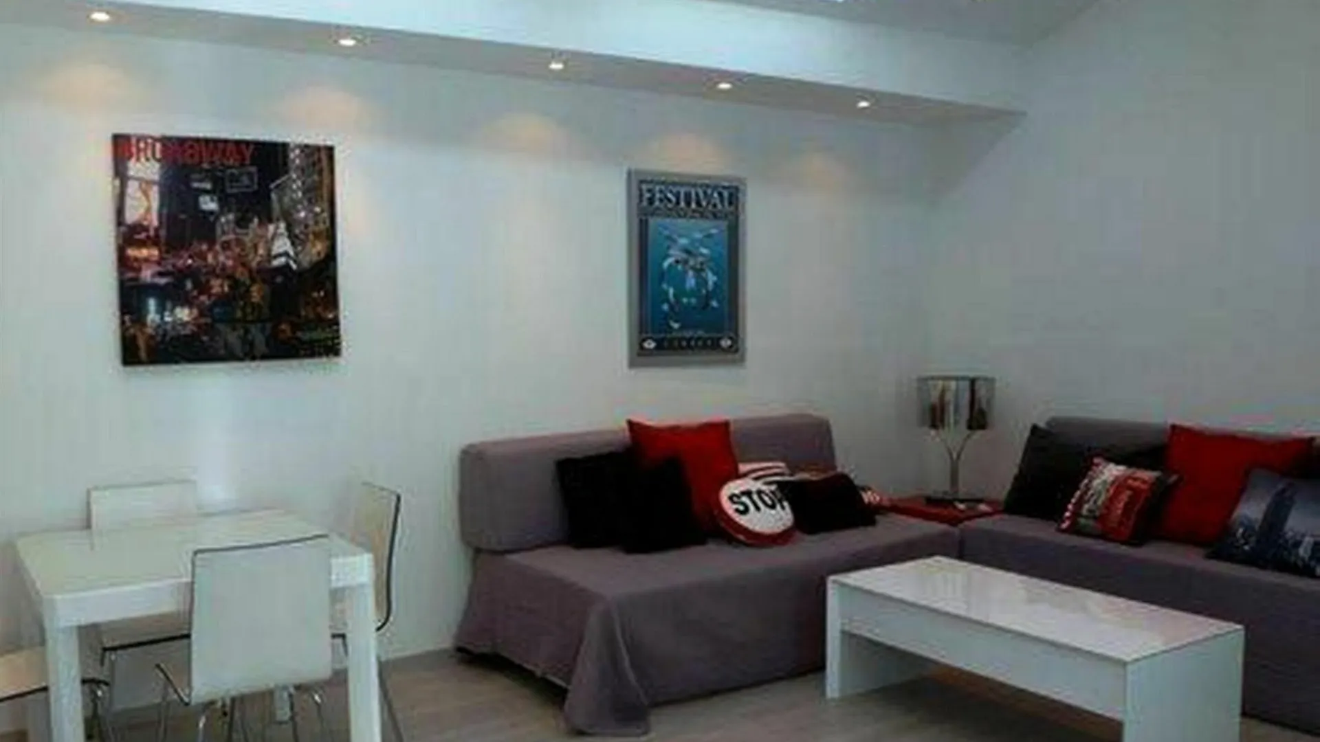 Arthur Properties Rue D'Antibes Cannes 0*,  France
